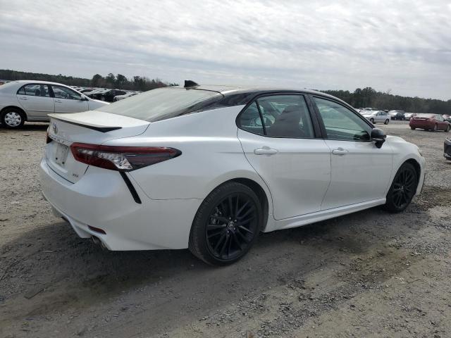 2022 Toyota Camry Xse - Фото 3