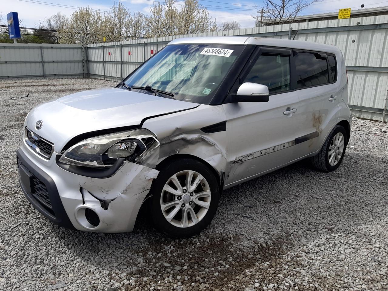 2013 KIA SOUL +