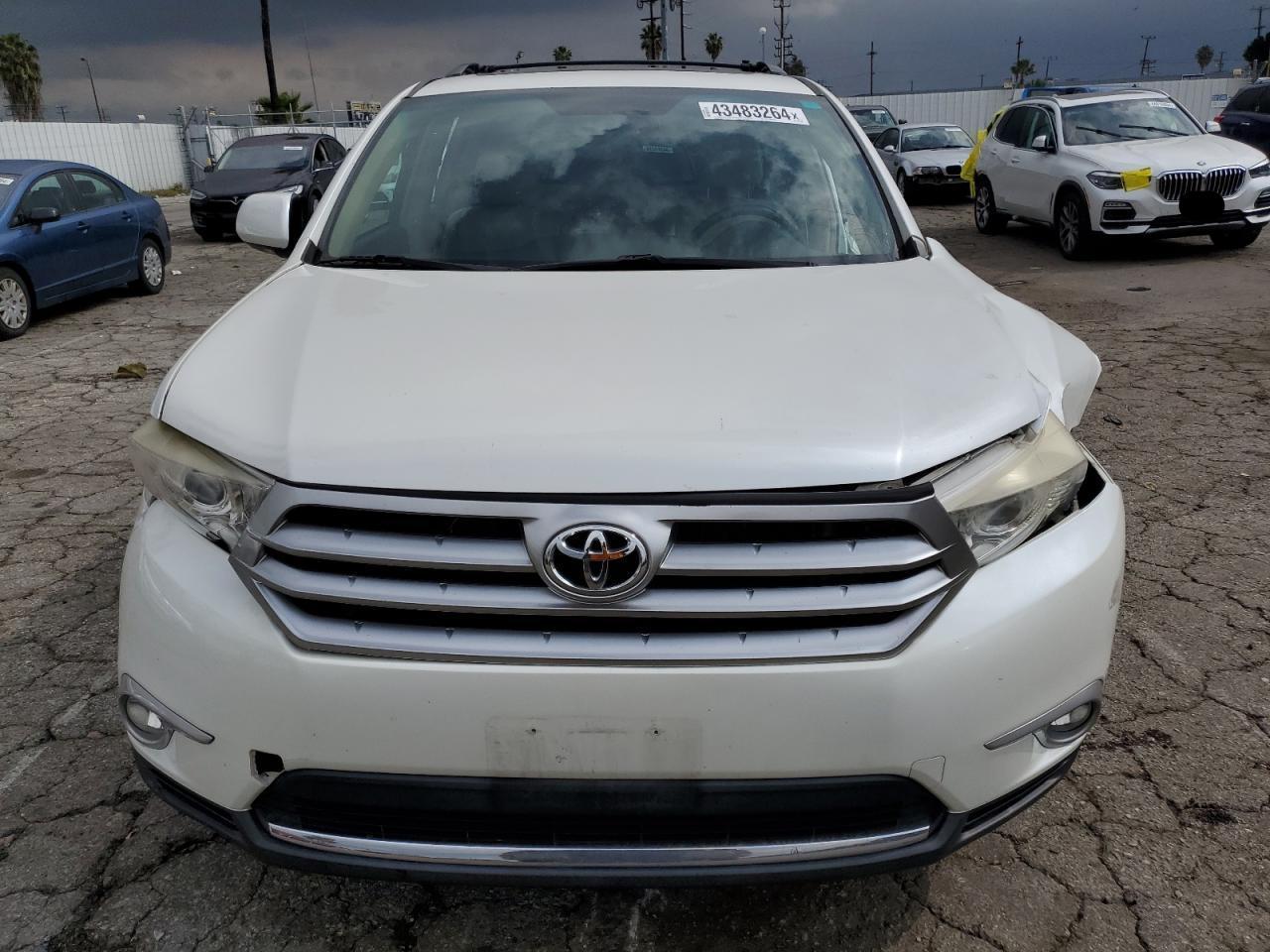 2012 TOYOTA HIGHLANDER - Image 5