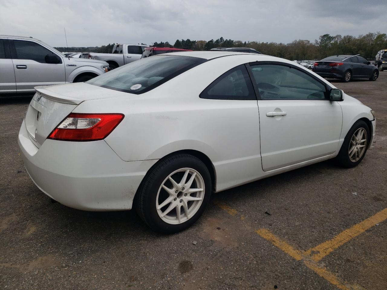 2011 HONDA CIVIC LX - Фото 3