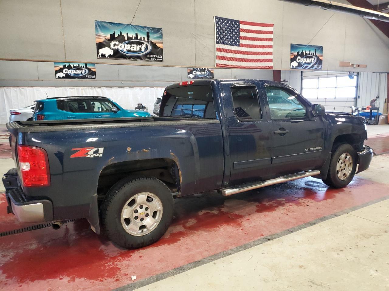 2012 CHEVROLET SILVERADO - Фото 3