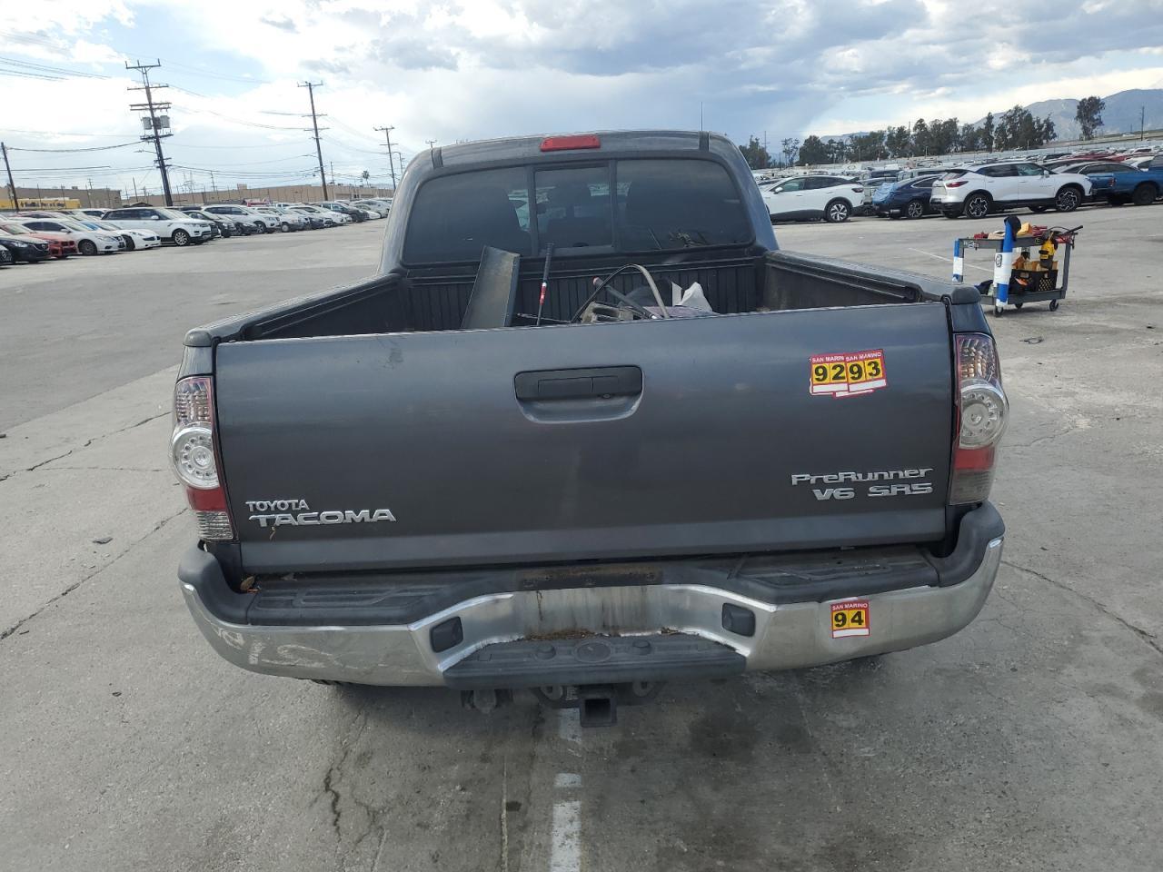 2013 TOYOTA TACOMA DOU - Image 6