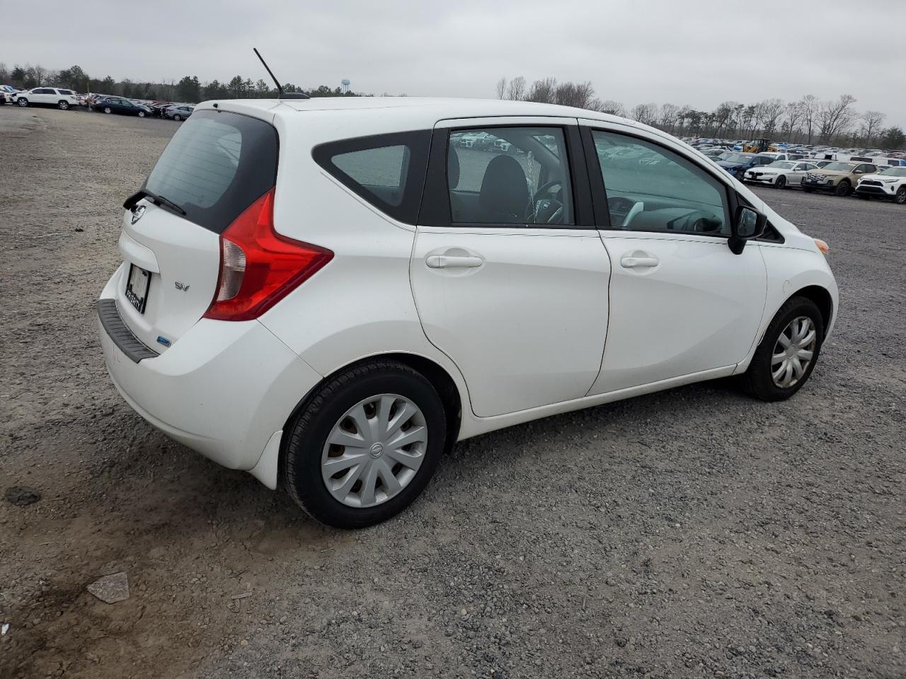 2015 NISSAN VERSA NOTE - Фото 3