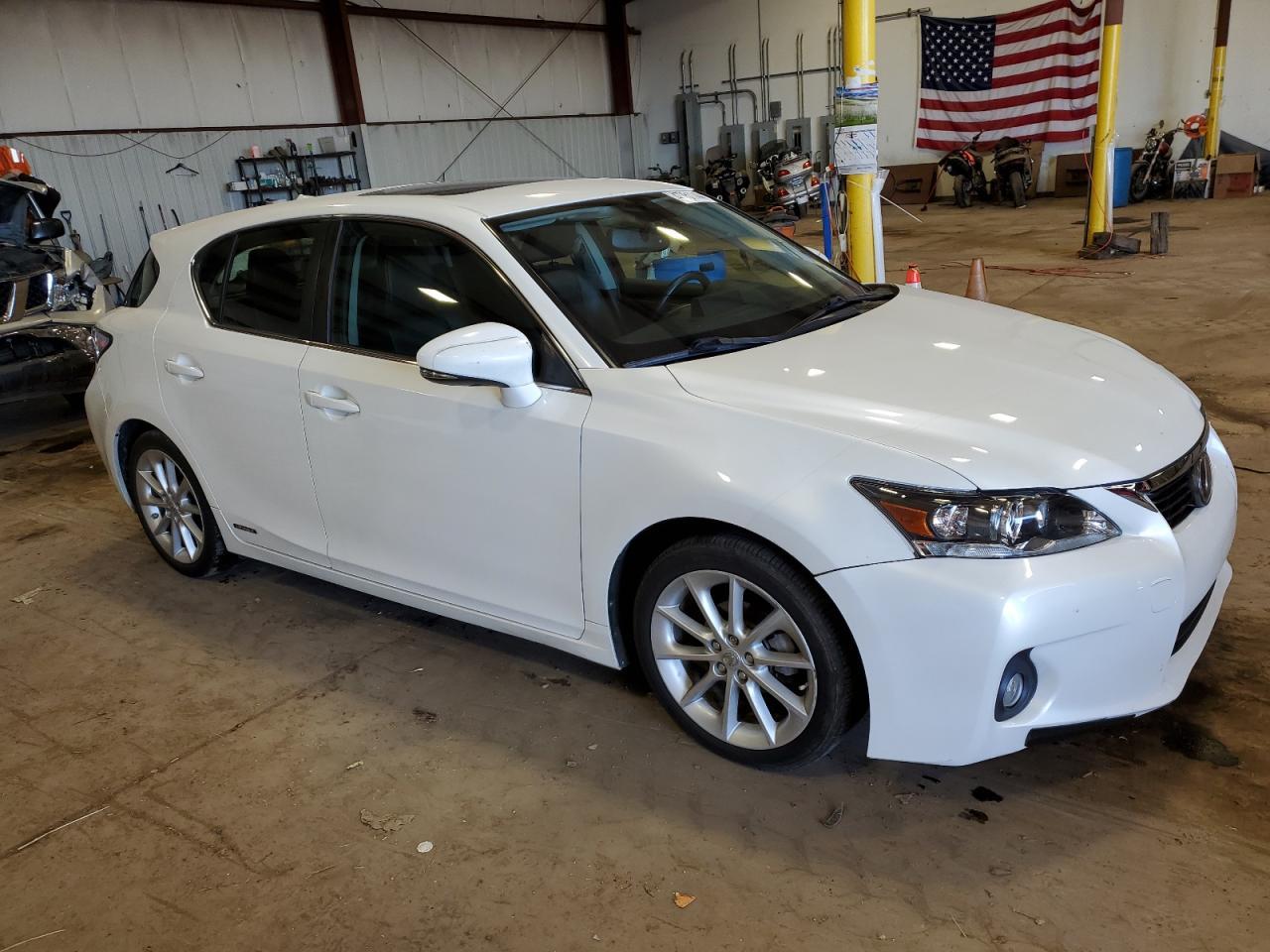 2013 LEXUS CT 200 - Фото 4