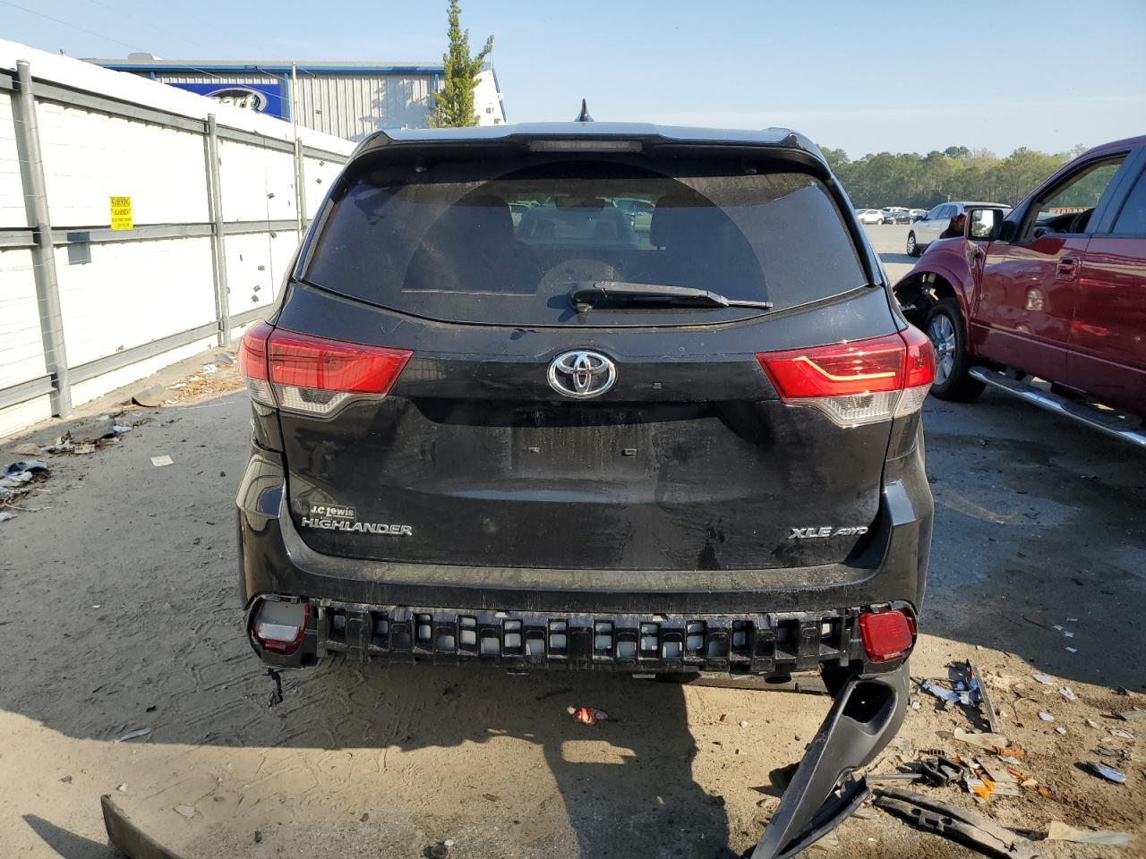 2019 TOYOTA HIGHLANDER - Фото 6