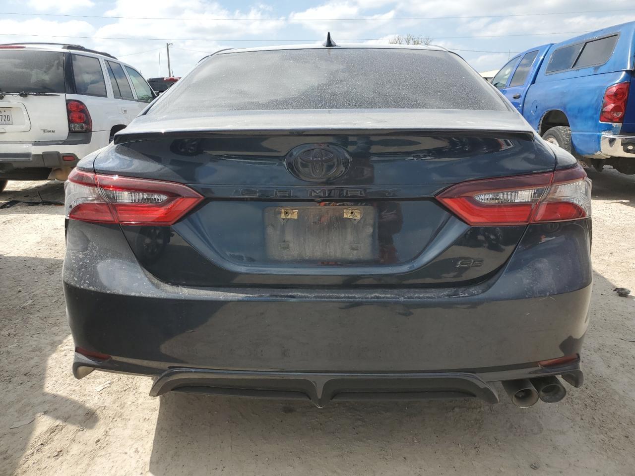 2021 TOYOTA CAMRY SE - Фото 6