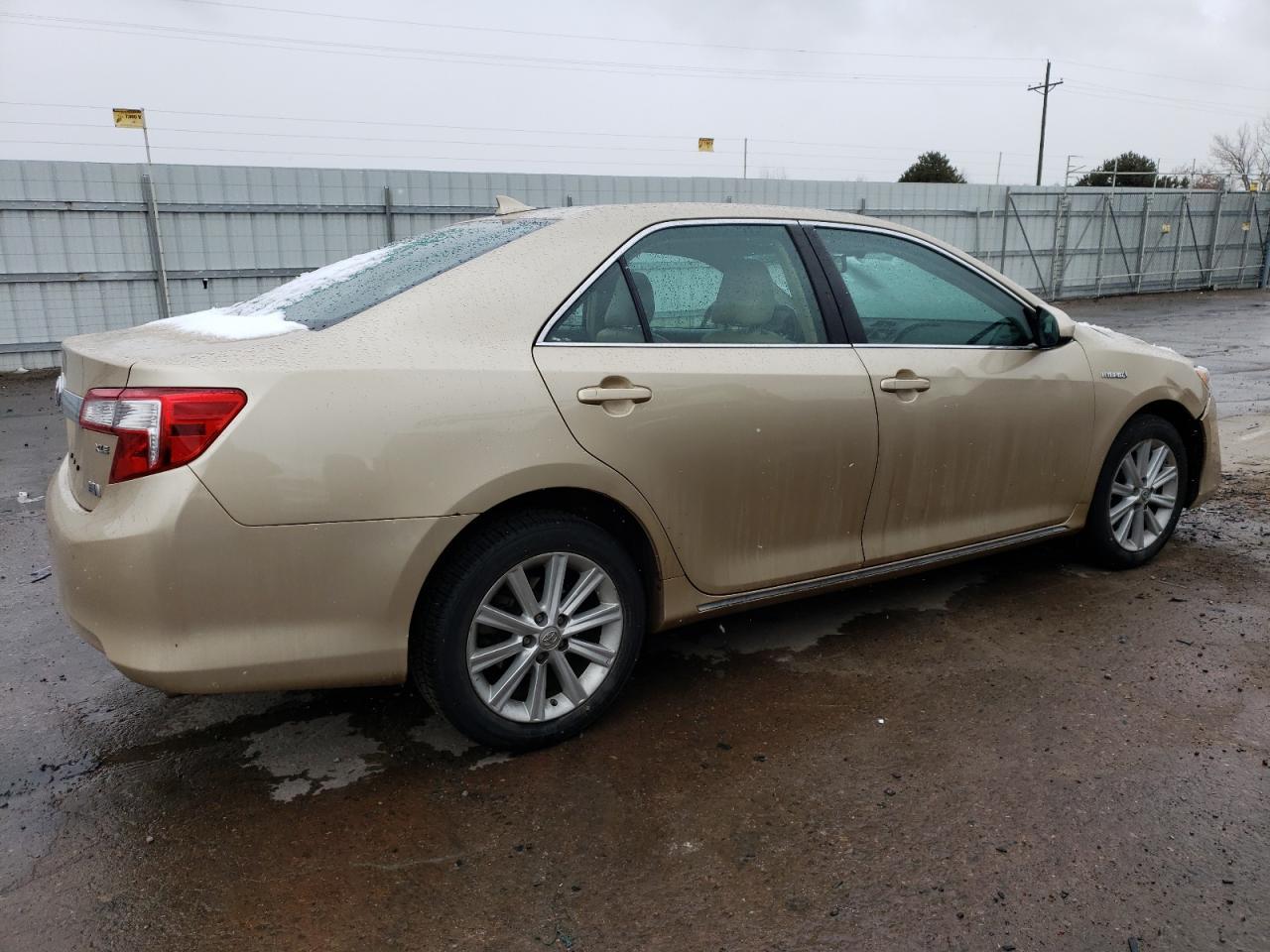 2012 TOYOTA CAMRY HYBR - Фото 3