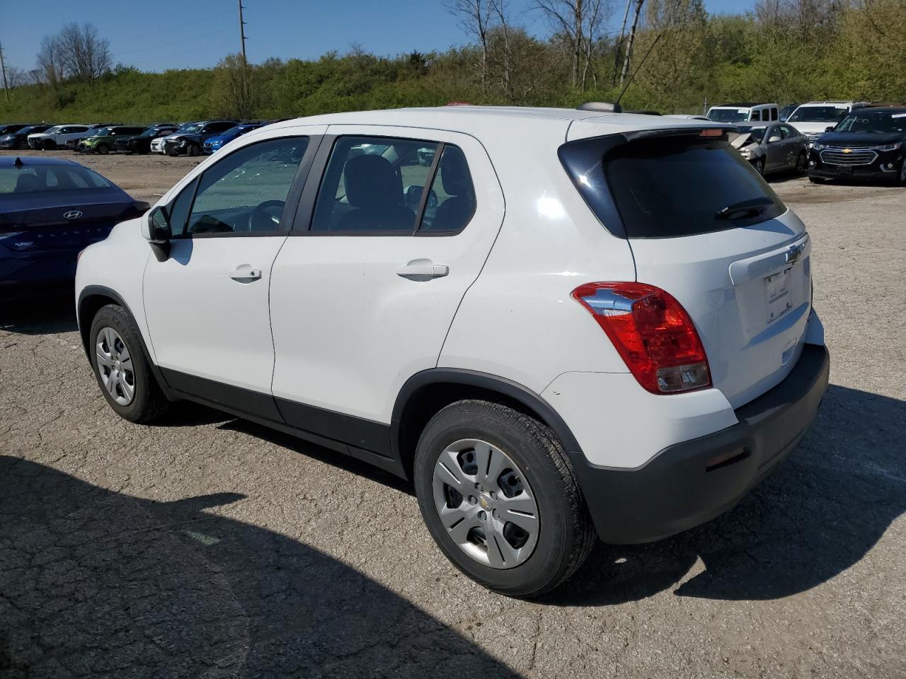 2015 CHEVROLET TRAX LS - Фото 2