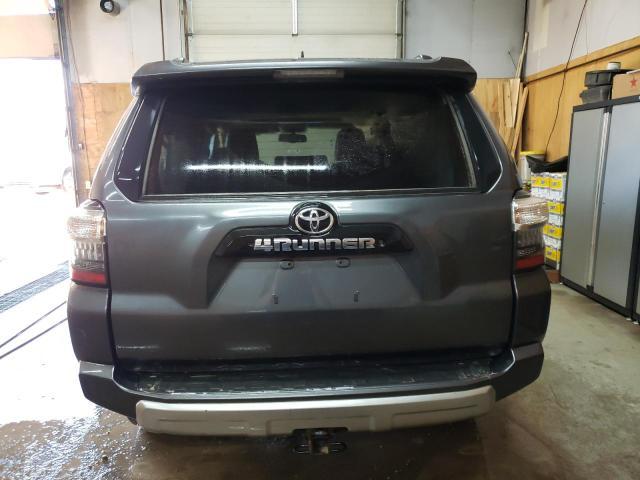 2019 Toyota 4Runner Sr5 - Image 6