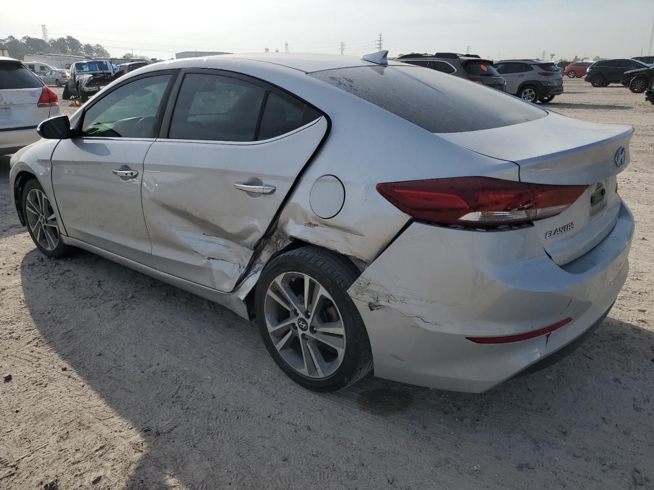 2017 HYUNDAI ELANTRA SE - Image 2