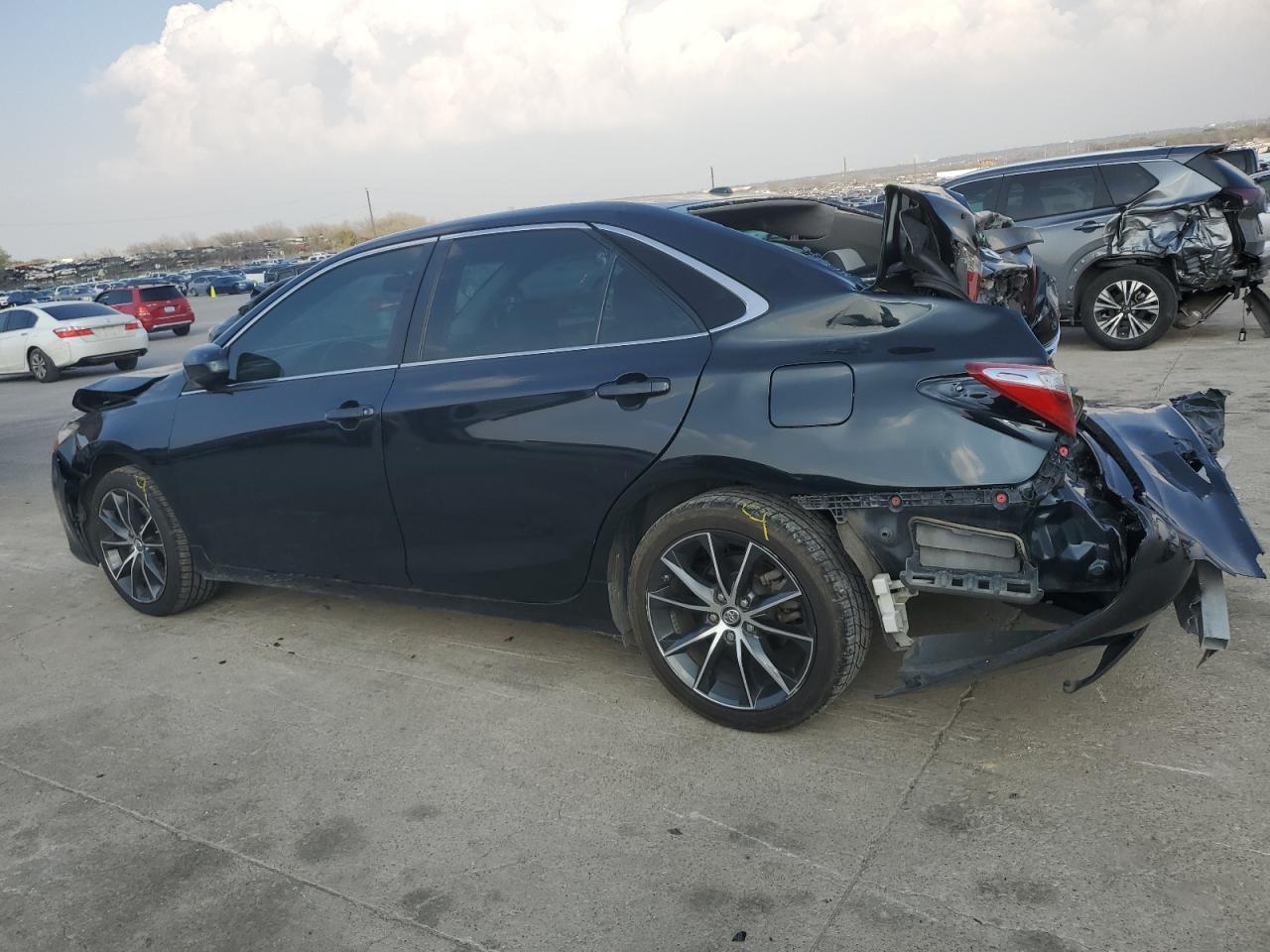 2017 TOYOTA CAMRY LE - Image 2