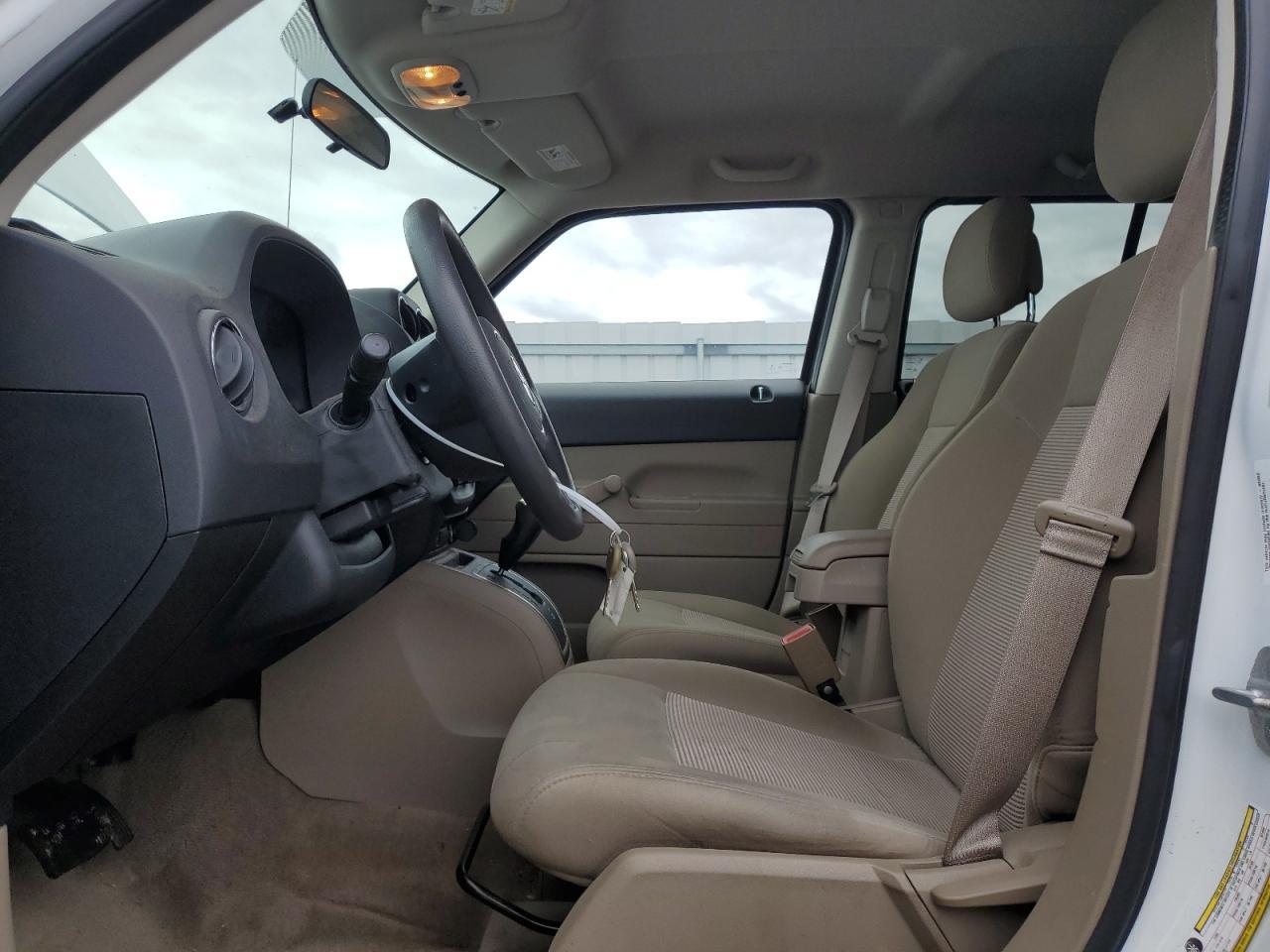 2014 JEEP PATRIOT SP - Image 7