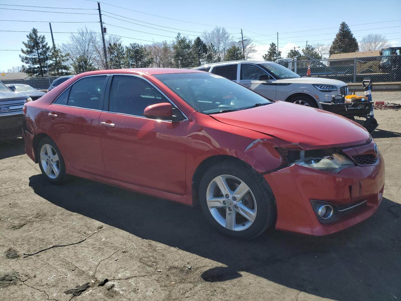 2014 TOYOTA CAMRY L AU - Image 4