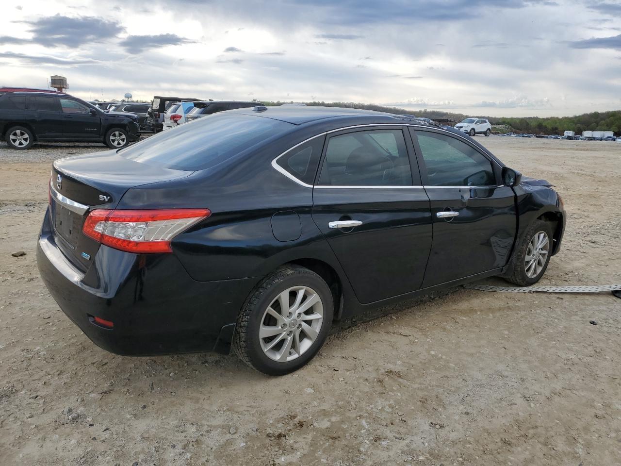 2013 NISSAN SENTRA S - Фото 3