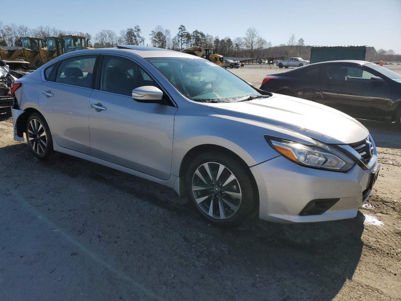 2016 NISSAN ALTIMA 2.5 - Image 4