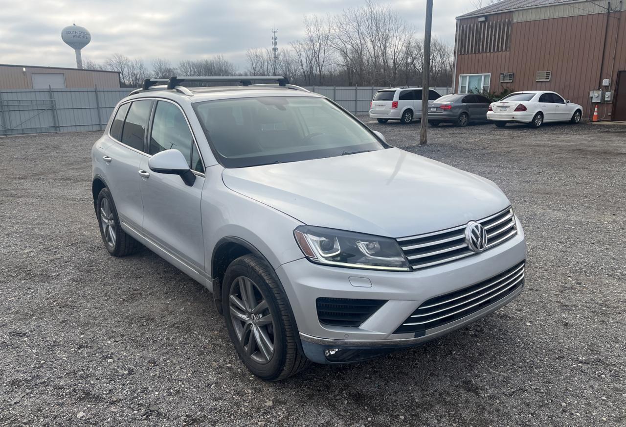 2015 VOLKSWAGEN TOUAREG V6 car image