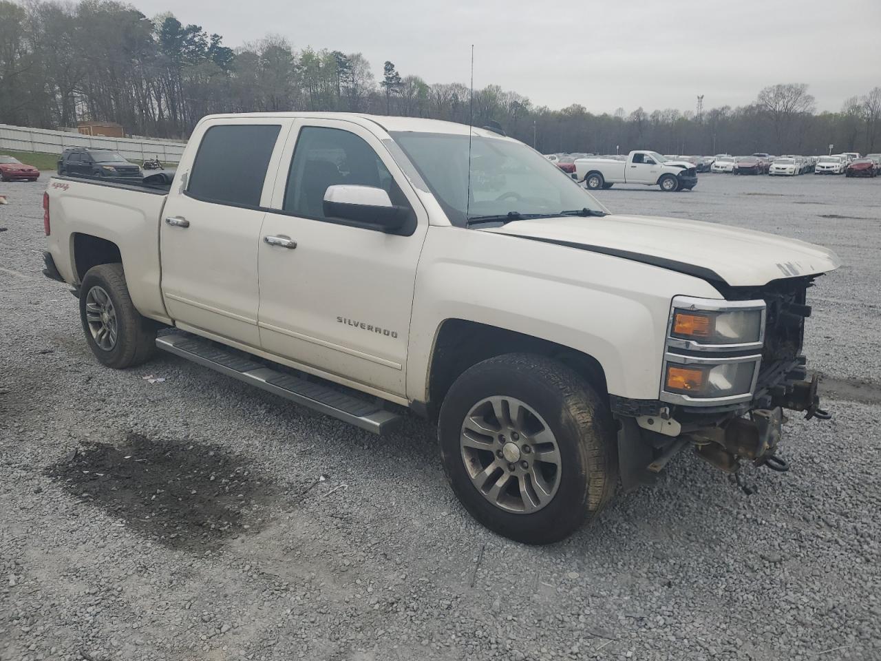 2015 CHEVROLET SILVERADO - Фото 4