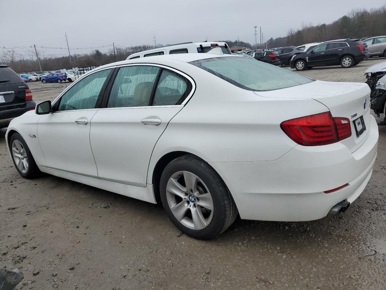2013 BMW 528 XI - Фото 2