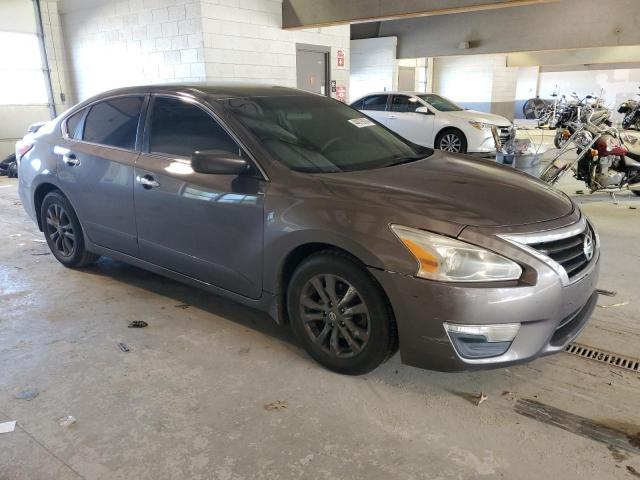 2015 Nissan Altima 2.5 - Фото 4