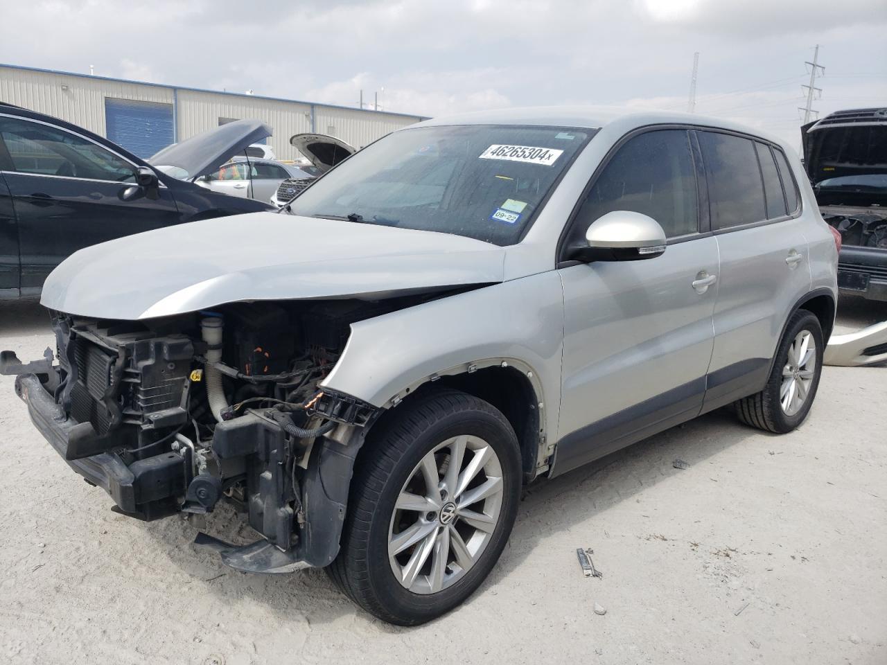 2014 VOLKSWAGEN TIGUAN S