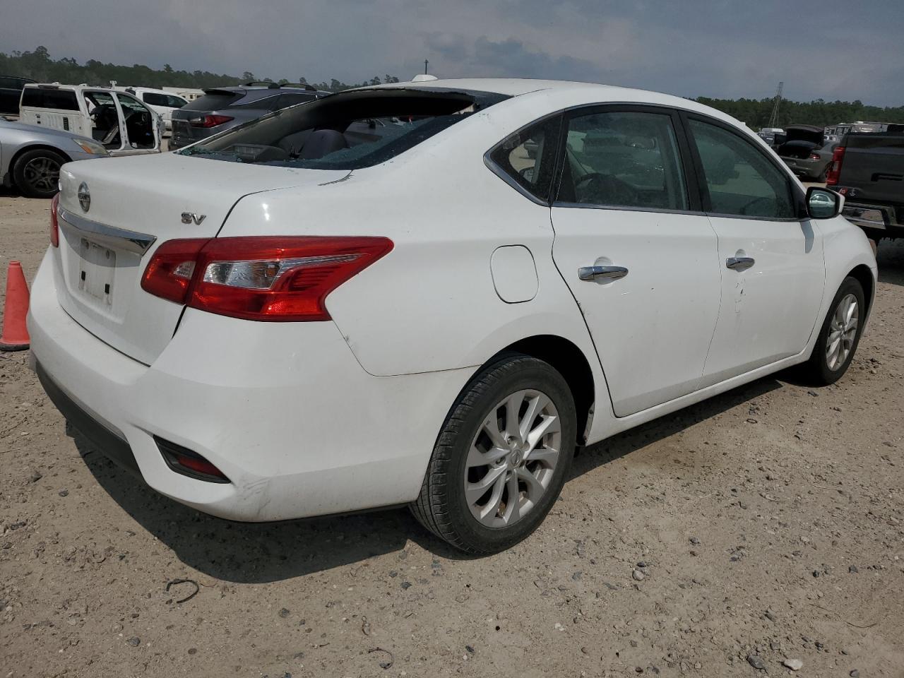 2018 NISSAN SENTRA S - Image 3