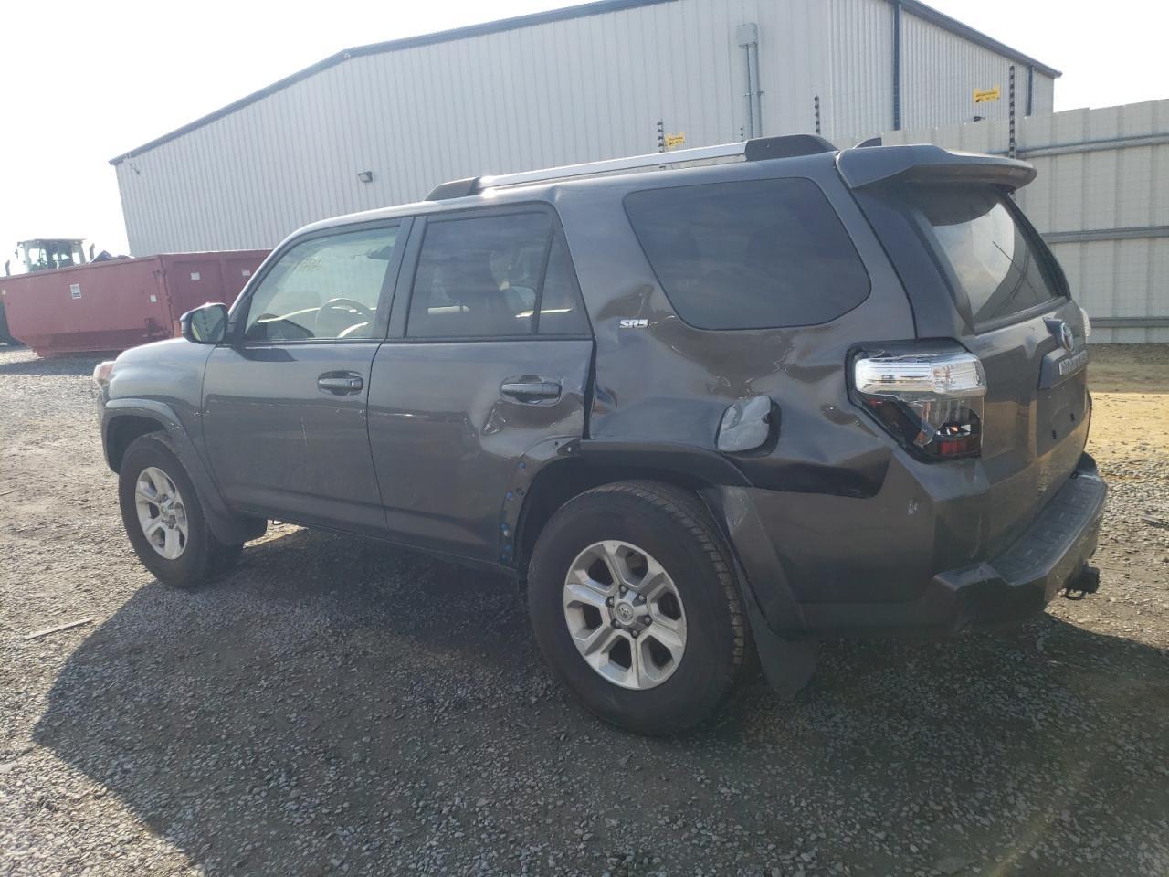 2019 TOYOTA 4RUNNER SR - Фото 2
