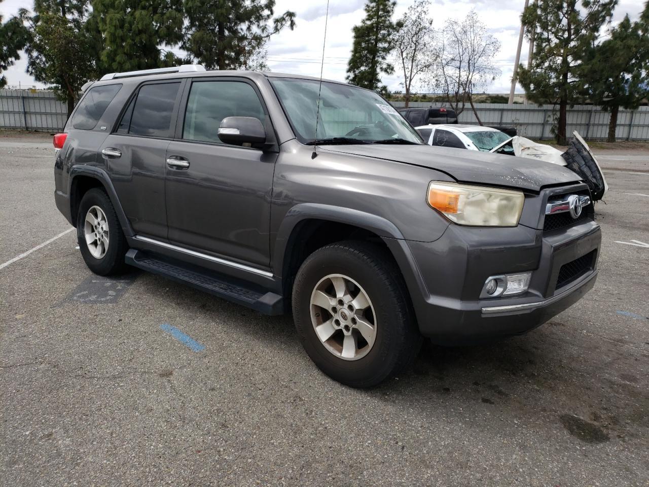 2011 TOYOTA 4RUNNER SR - Image 4