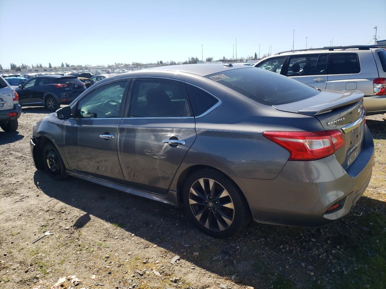 2017 NISSAN SENTRA S - Фото 2