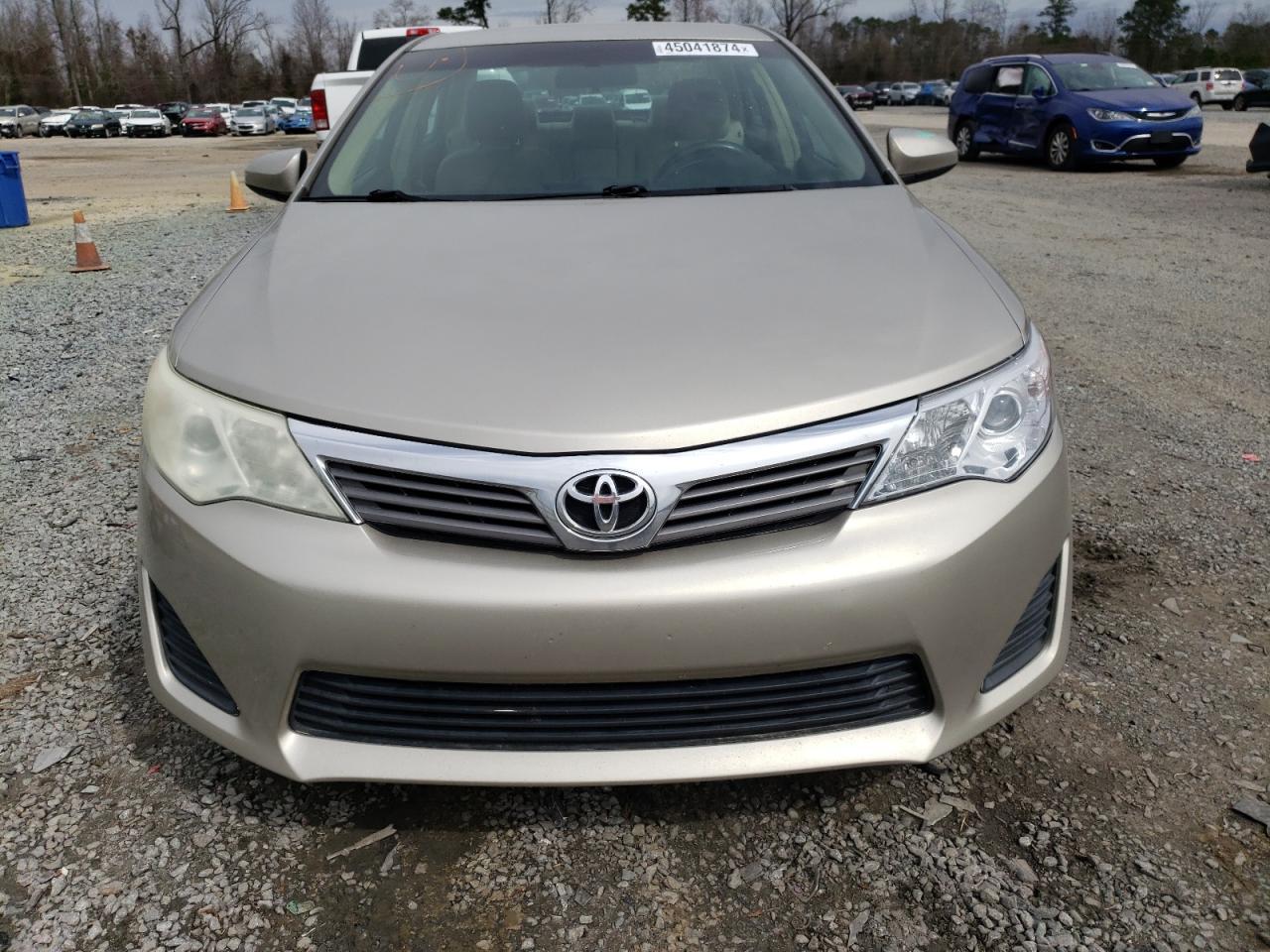 2014 TOYOTA CAMRY L - Фото 5