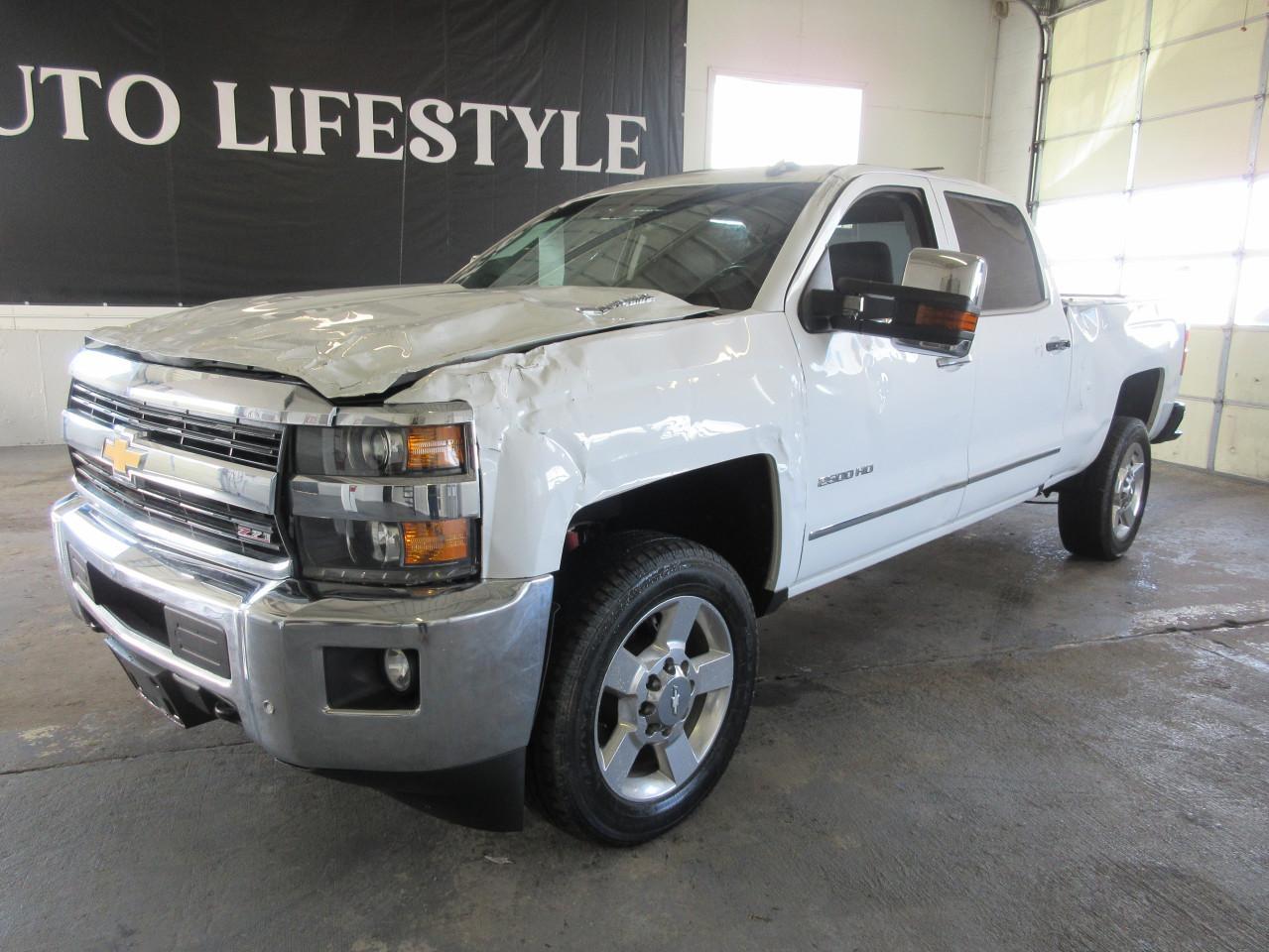 2016 CHEVROLET SILVERADO - Фото 2