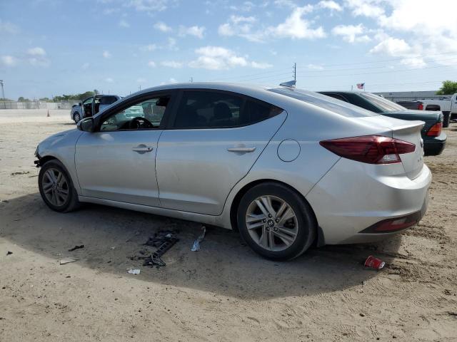 2019 Hyundai Elantra Sel - Фото 2