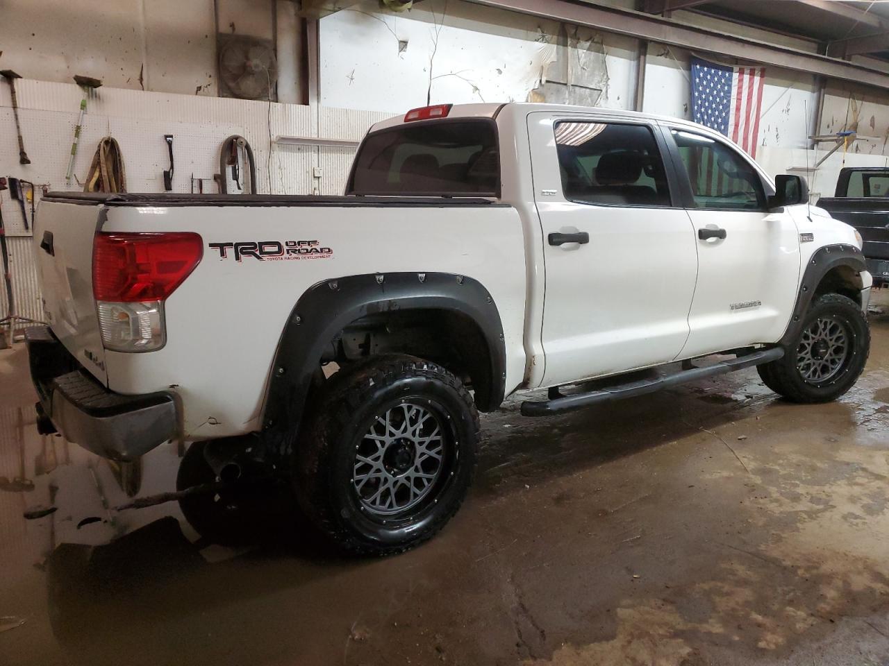 2011 TOYOTA TUNDRA CRE - Image 3