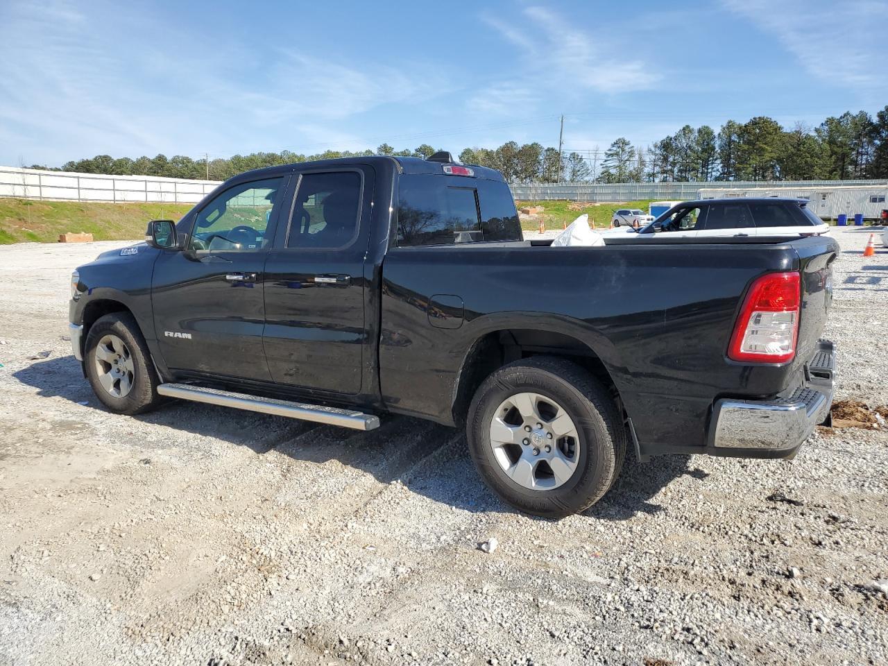 2019 RAM 1500 BIG H - Фото 2