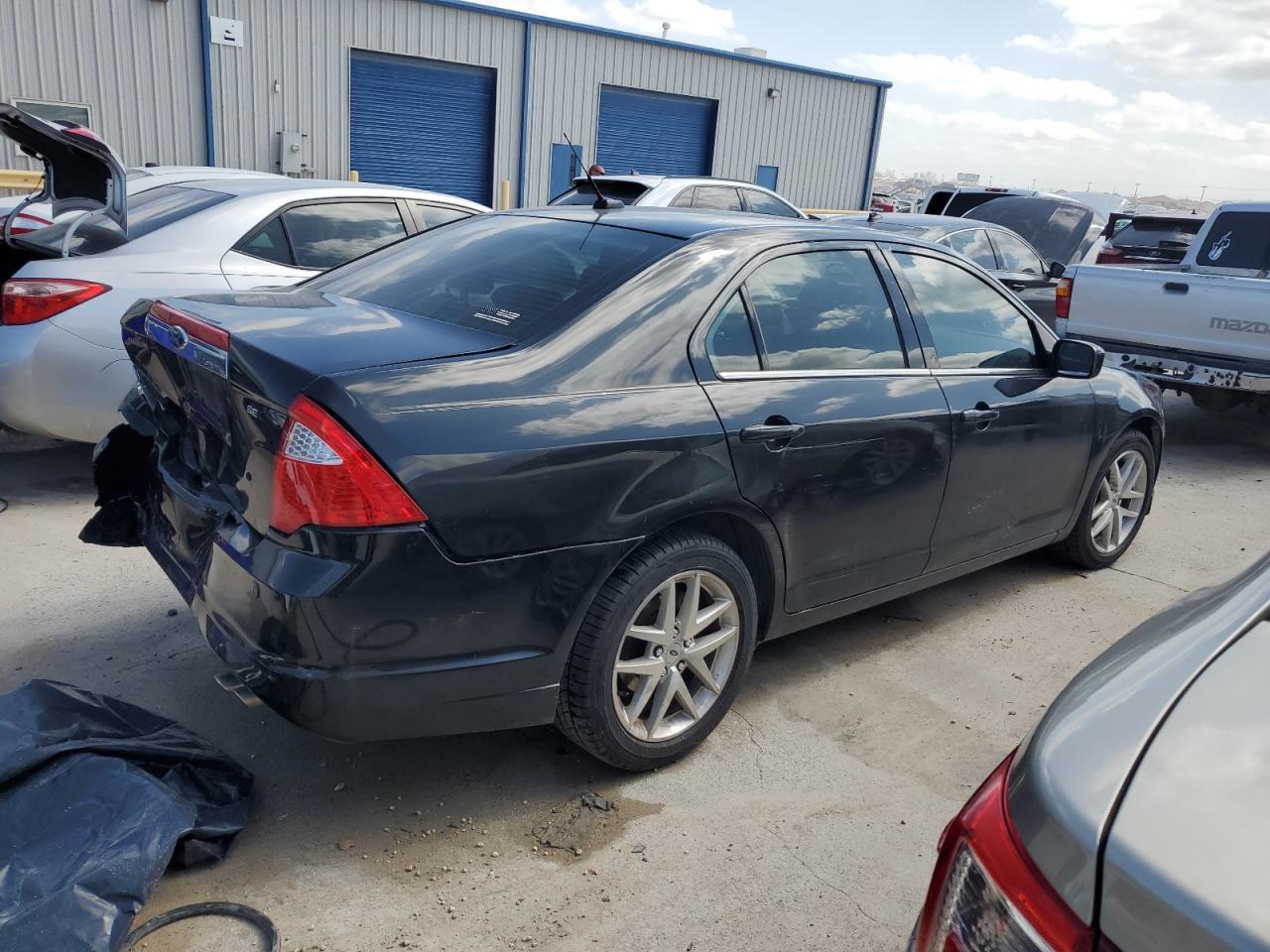2012 FORD FUSION SEL - Image 3