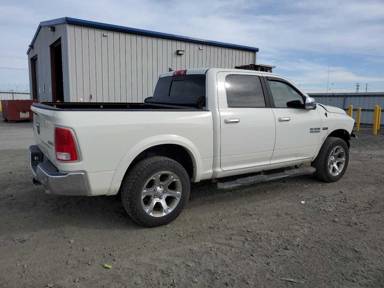 2017 RAM 1500 LARAM - Image 3