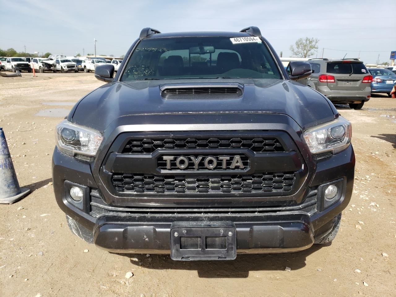 2017 TOYOTA TACOMA DOU - Фото 5