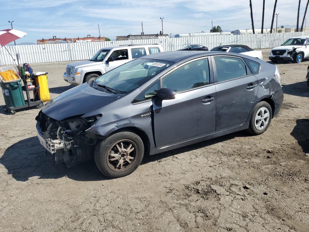 2013 TOYOTA PRIUS