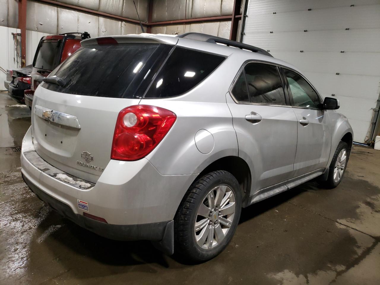 2011 CHEVROLET EQUINOX LT - Фото 3