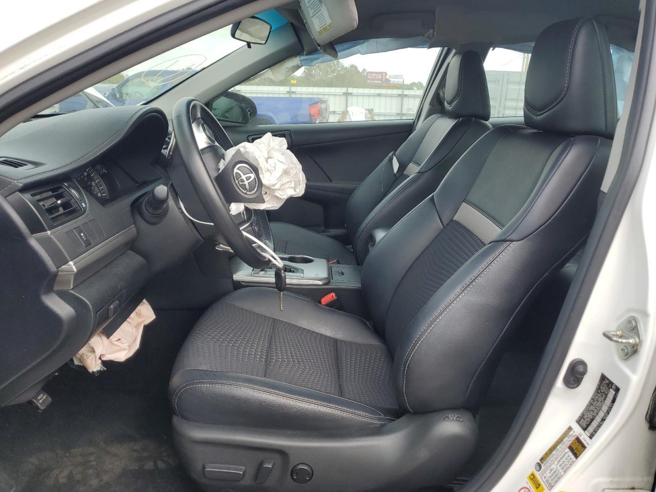 2014 TOYOTA CAMRY L - Фото 7