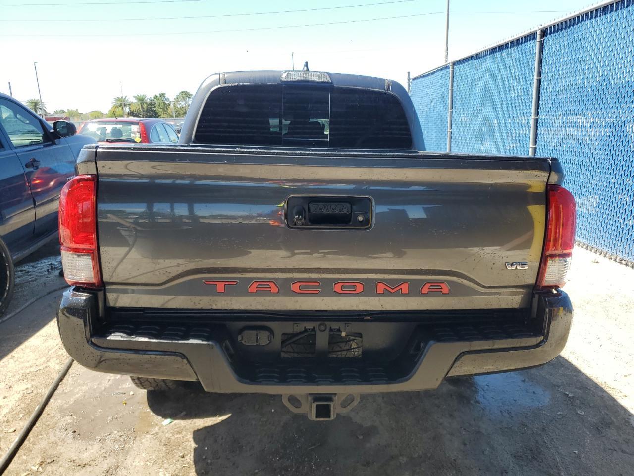 2018 TOYOTA TACOMA DOU - Фото 6