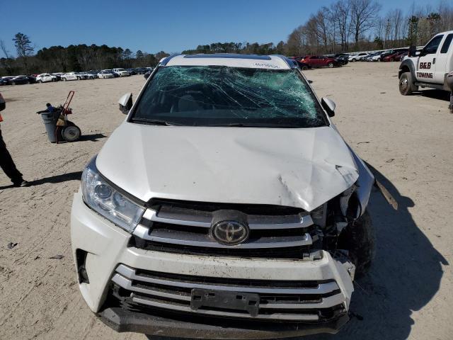 2019 Toyota Highlander Se - Фото 5