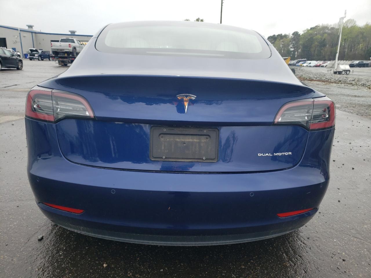 2019 TESLA MODEL 3 - Фото 6