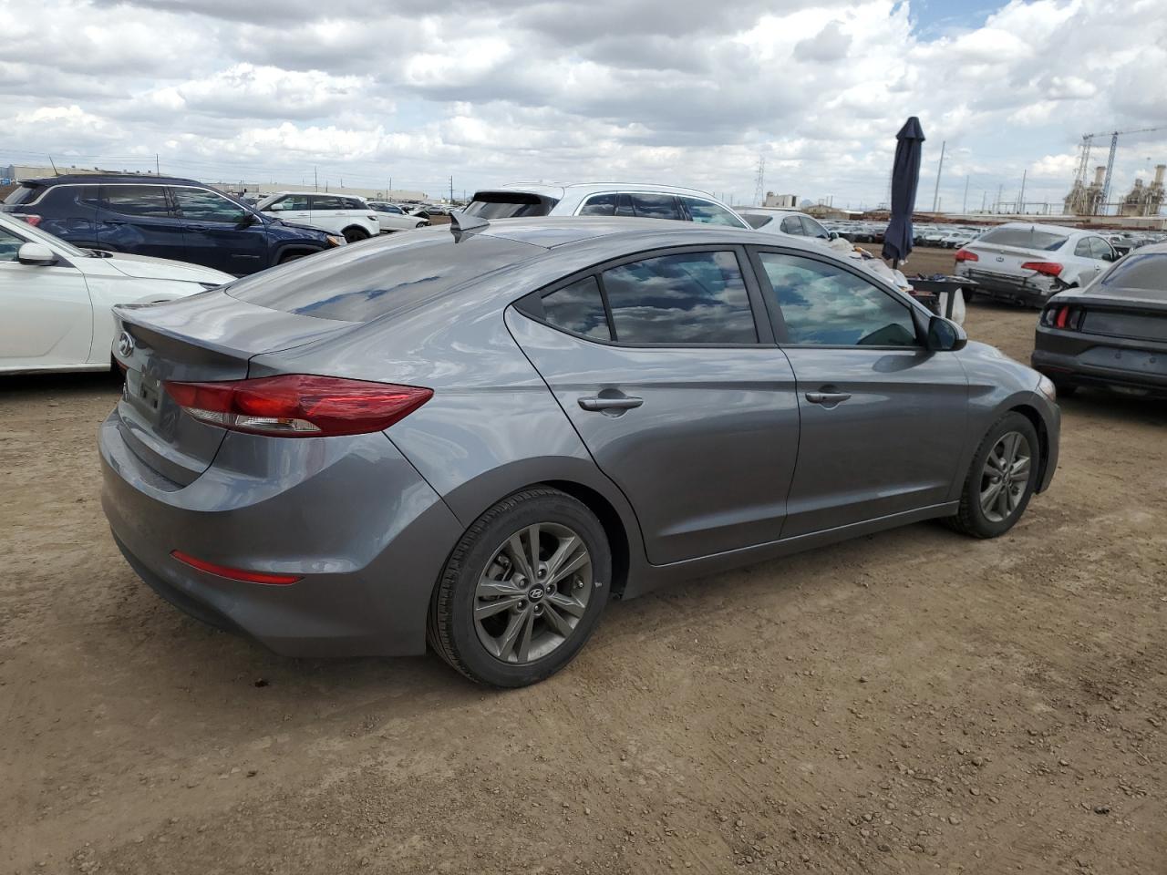 2018 HYUNDAI ELANTRA SE - Image 3