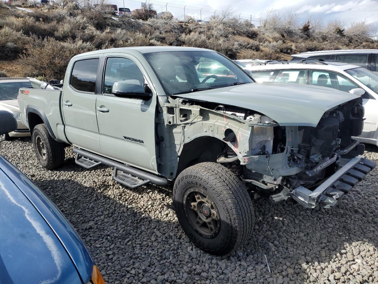 2023 TOYOTA TACOMA DOU - Фото 4