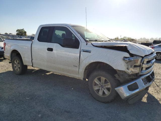 2016 Ford F150 Super Cab - Image 4