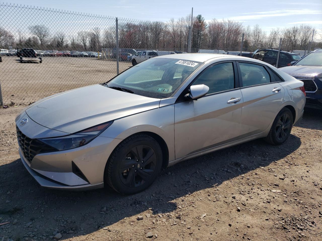 2022 HYUNDAI ELANTRA SE