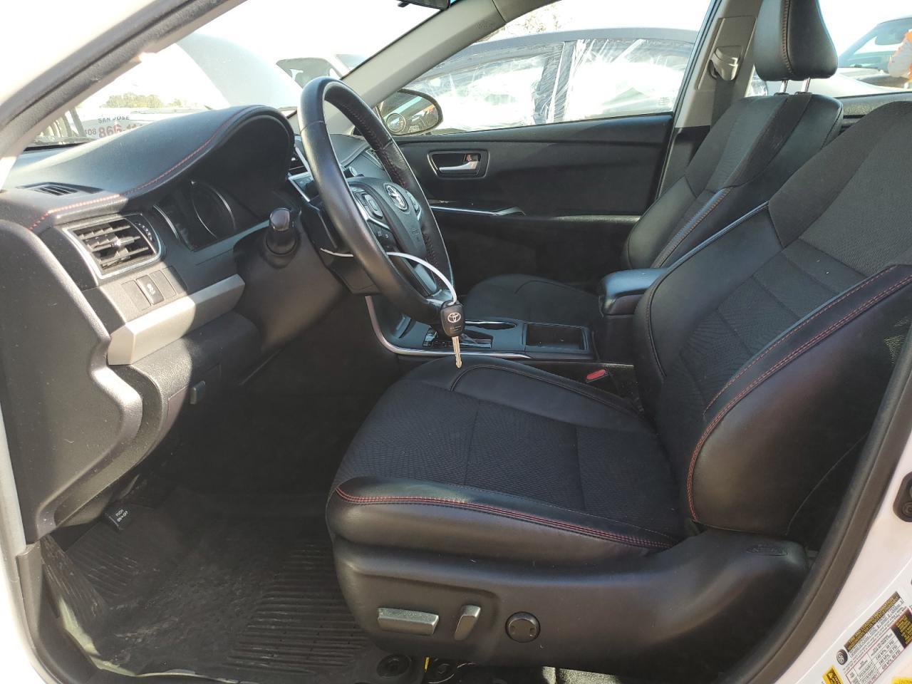 2017 TOYOTA CAMRY LE - Фото 7