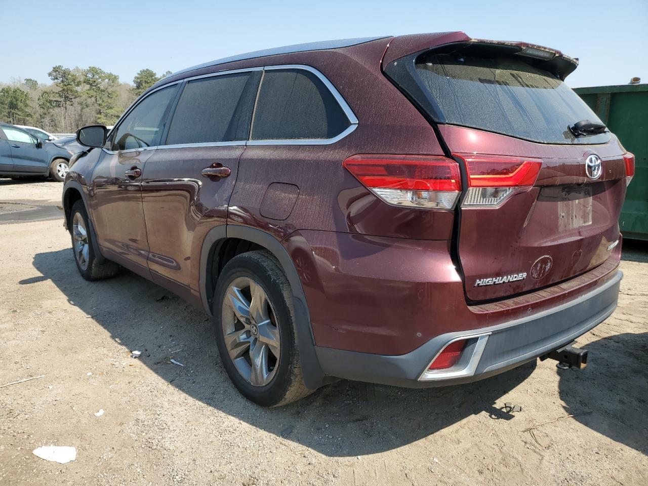 2018 TOYOTA HIGHLANDER - Image 2