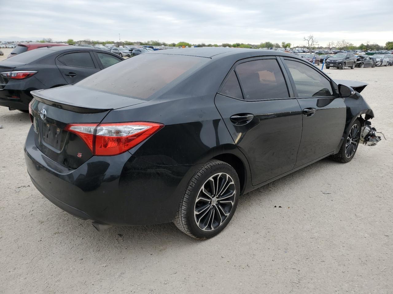 2015 TOYOTA COROLLA L - Фото 3