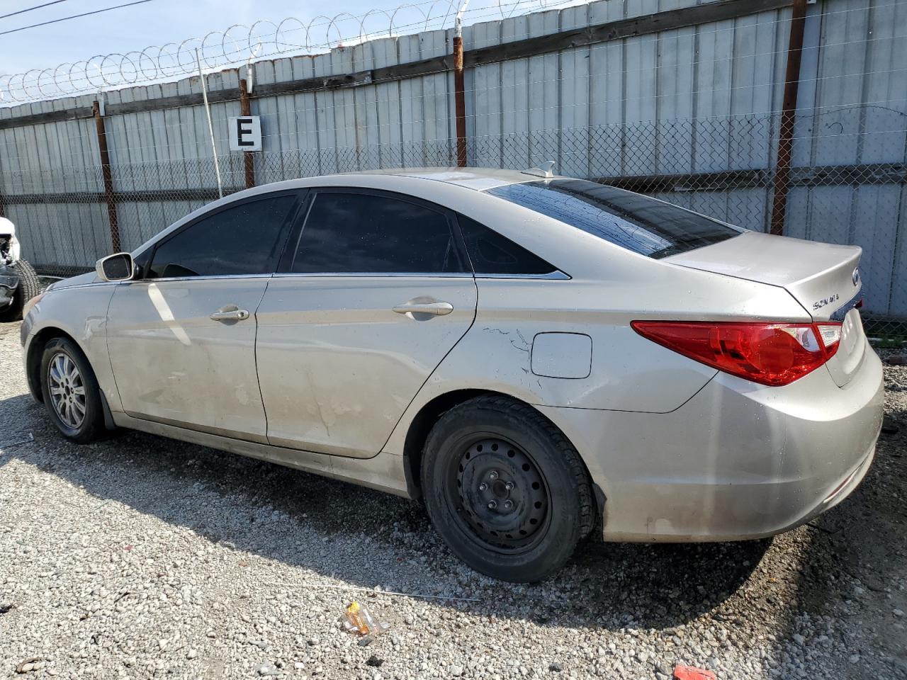 2011 HYUNDAI SONATA GLS - Фото 2